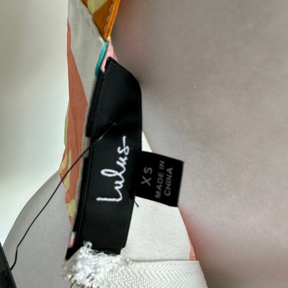 Lulus NWT Tropical Tendencies Colorful Crop Tank Top XS - Picture 6 of 8